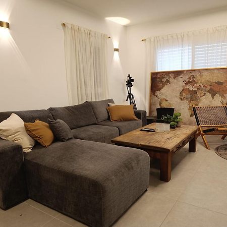 49 Boutique Villa Zikhron Ya'akov Rum bild