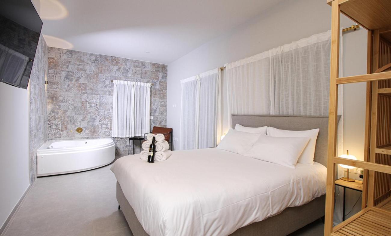 49 Boutique Villa Zikhron Ya'akov Exteriör bild