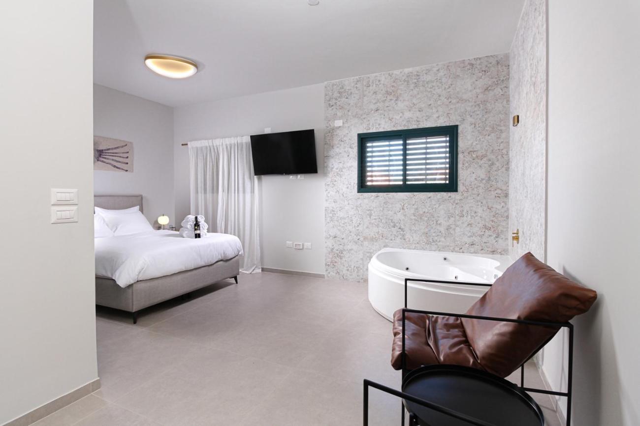 49 Boutique Villa Zikhron Ya'akov Exteriör bild