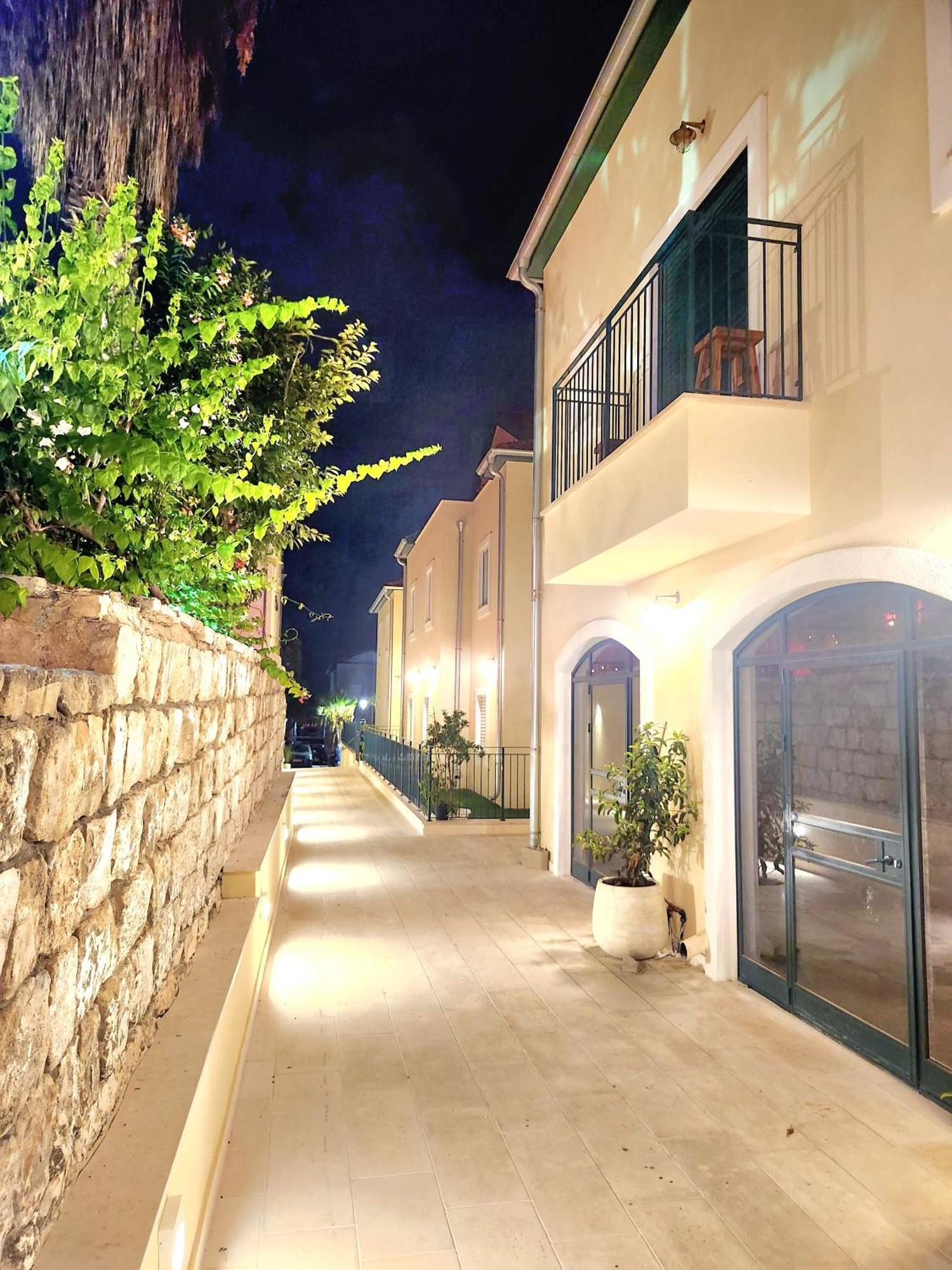 49 Boutique Villa Zikhron Ya'akov Exteriör bild