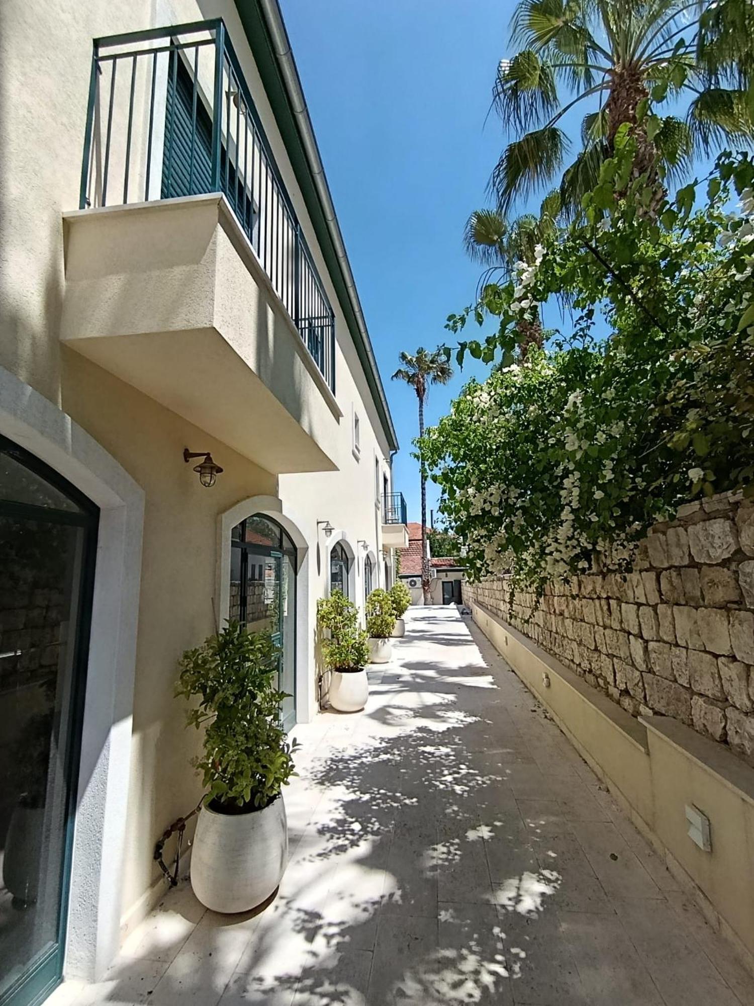 49 Boutique Villa Zikhron Ya'akov Rum bild